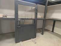 Sprzedam Drzwi PCV Firmy SONAROL  Sklepowe  132x210