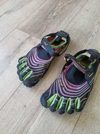 Buty Fivefingers 37