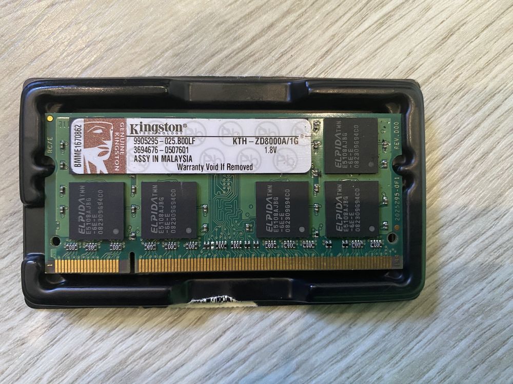 Memória RAM Kingston 1GB DDR2