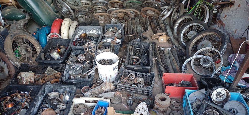 Części prl wsk,wfm,mz,komar,shl,Simson