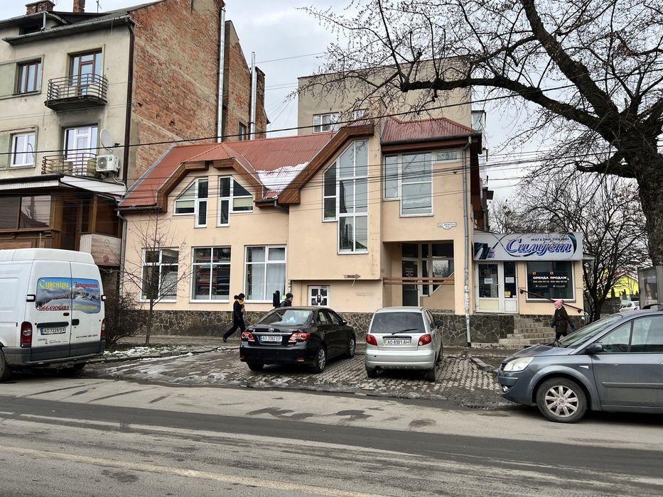 Комерційне приміщення