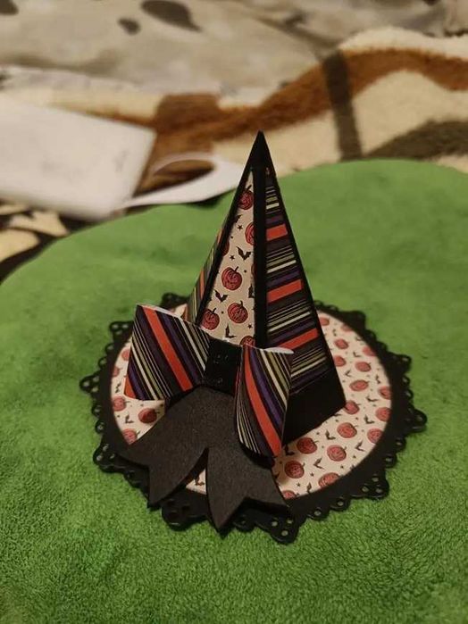 Conjunto de Cortantes Caixa Chapéu de Bruxa