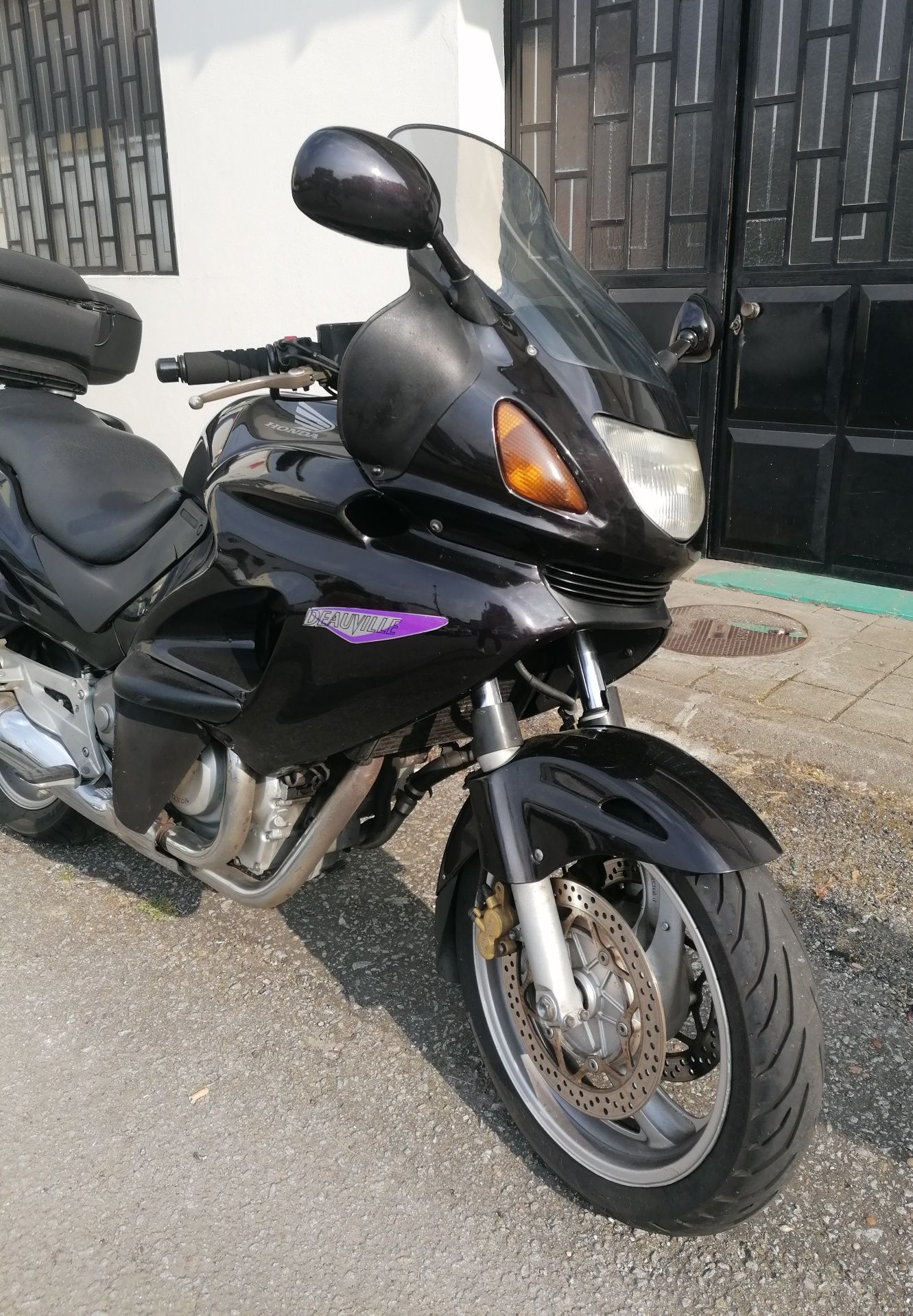 Honda Deauville 650