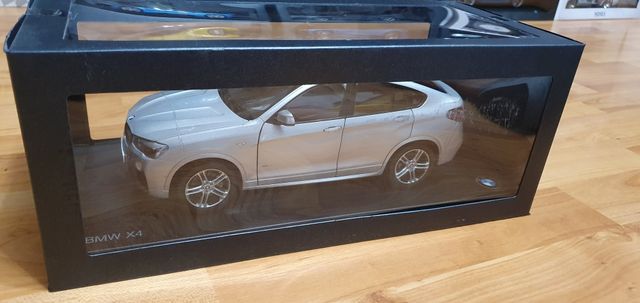 1:18 Paragon BMW X4 nowy