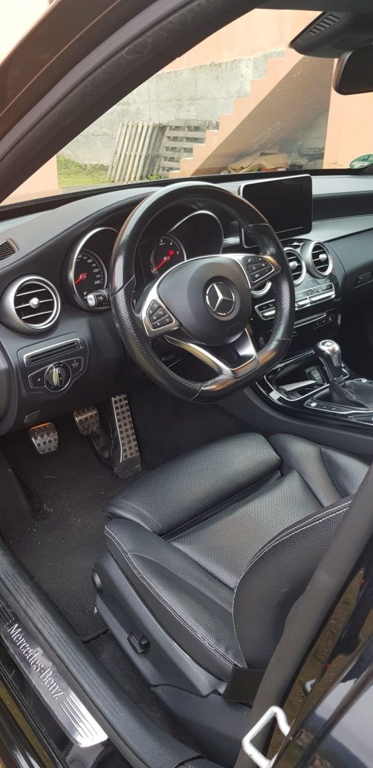 Mercedes-Benz C 220 AMG