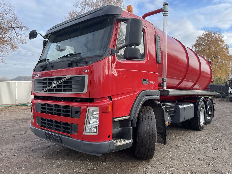 VOLVO FM 360 asenizacyjny specjalny szambiarka beczka 20m3 JUROP '09r.