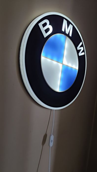 Bmw lampa led emblemat