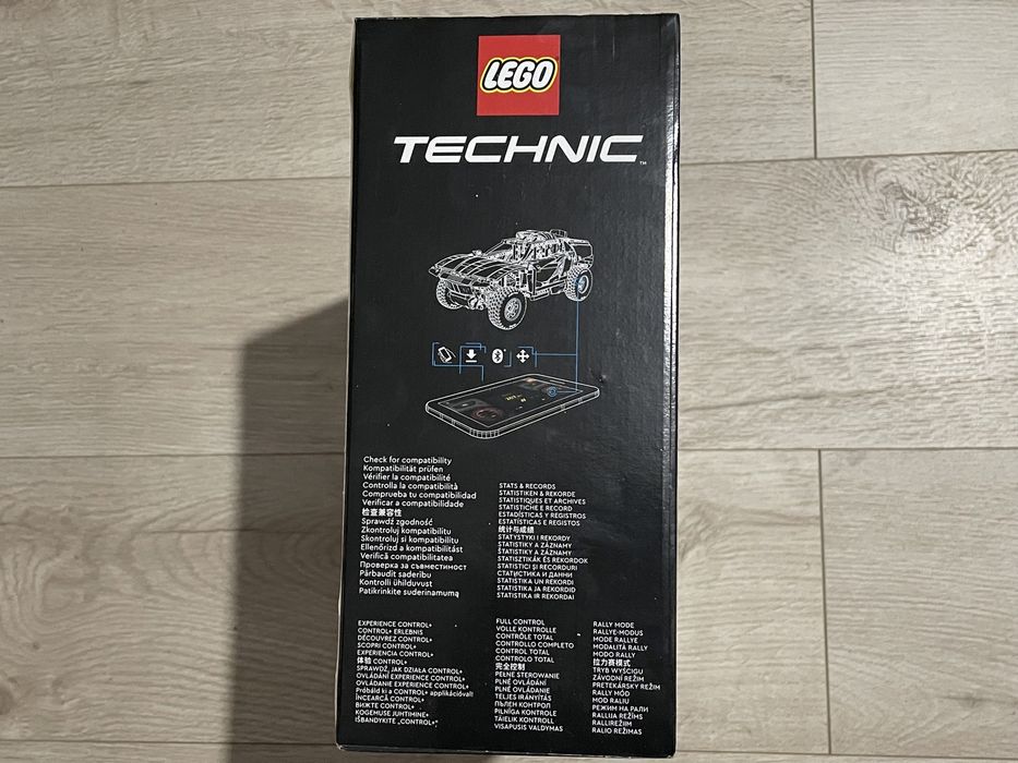 Конструктор LEGO Technic Лего Автомобіль Audi RS Q e-tron Ауді Машинка