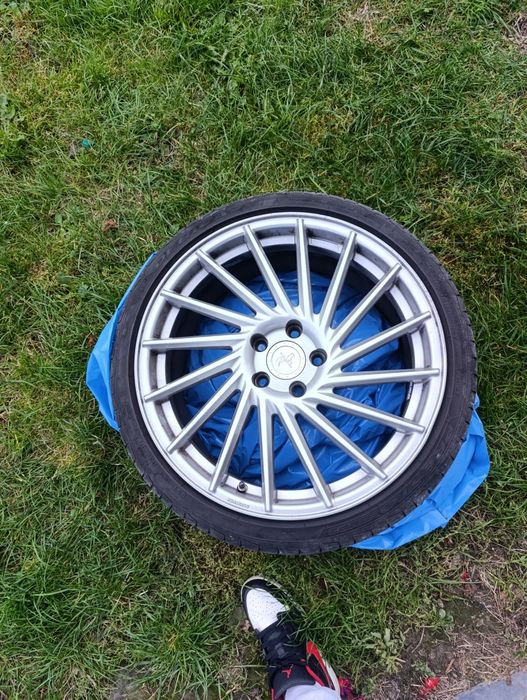 Alufelg Audi Golf Skoda i Keskin Kt17 5x112 opony Dębica