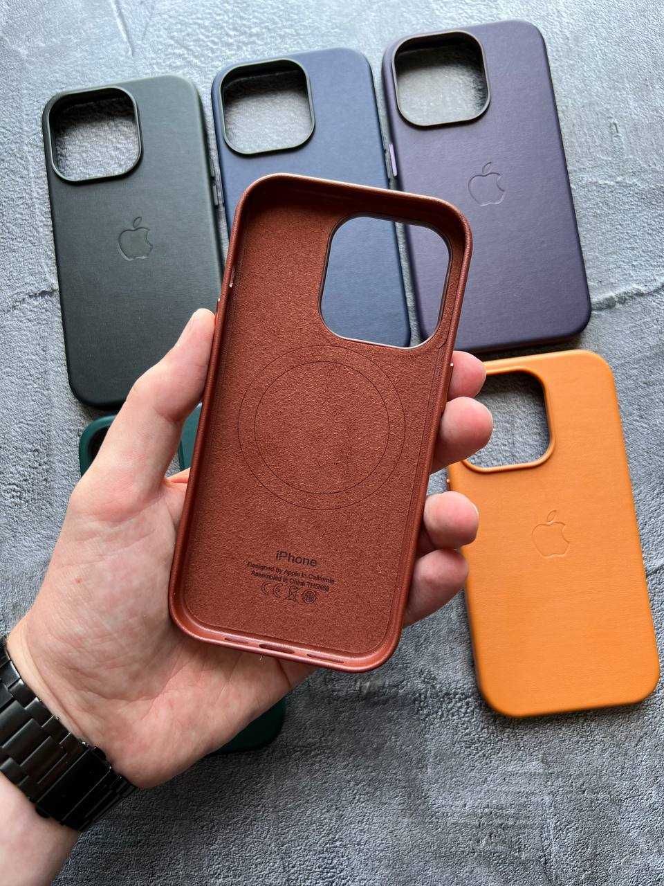 Кожаный чехол для iPhone 14-14 Pro Max Leather Case MagSafe