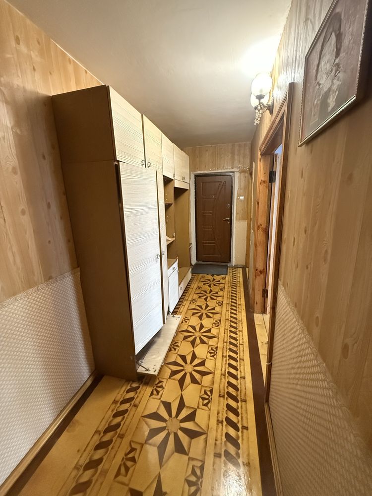 2 кім вул. Коновальця