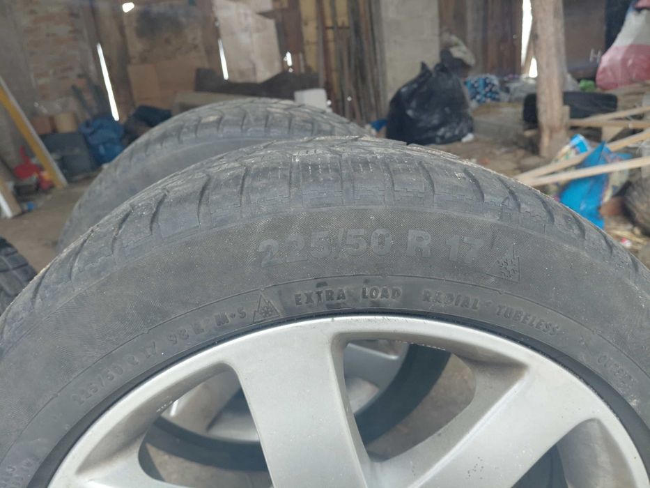 Opony zimowe z alufelgami  od Audi a6