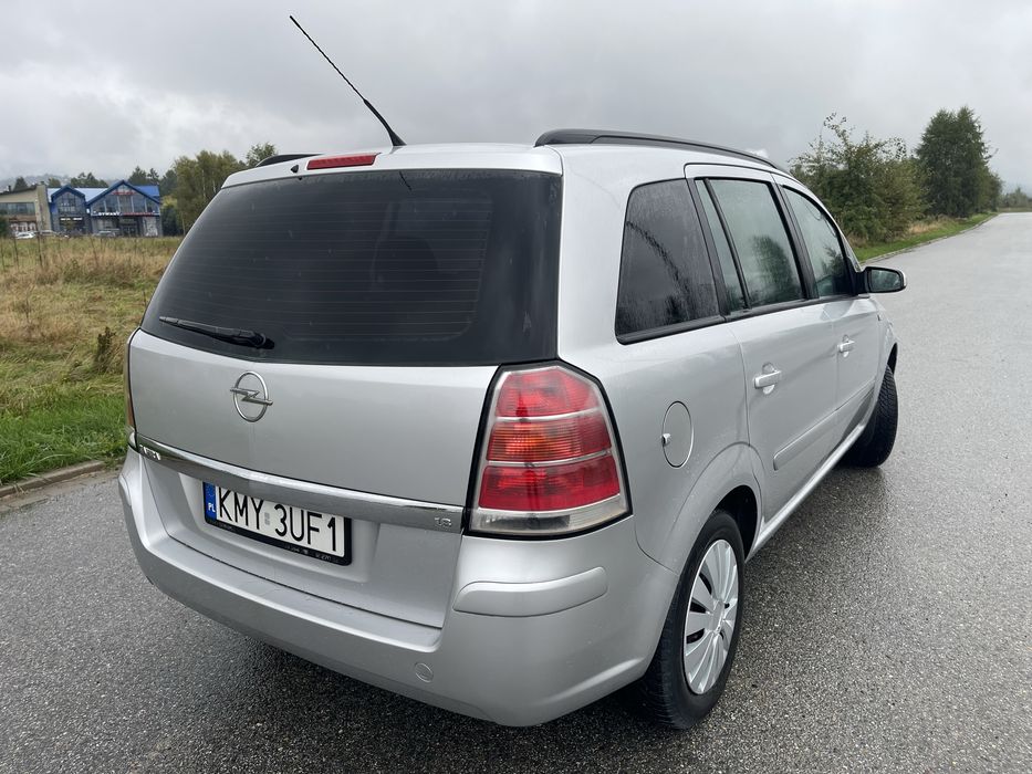 Opel Zafira 1.8b 7osobowy
