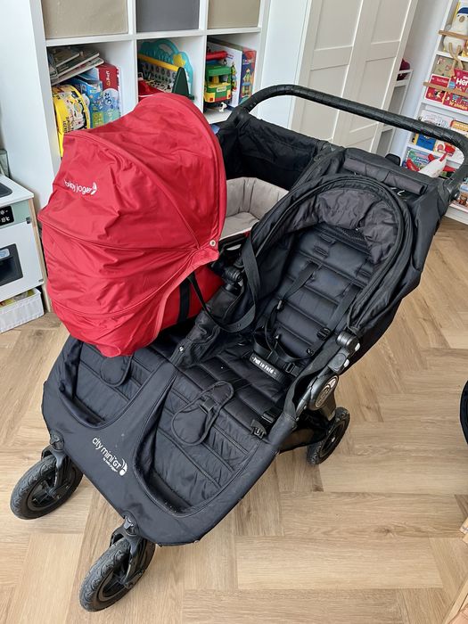 Baby Jogger City Mini GT double - podwójna spacerówka z gondolą