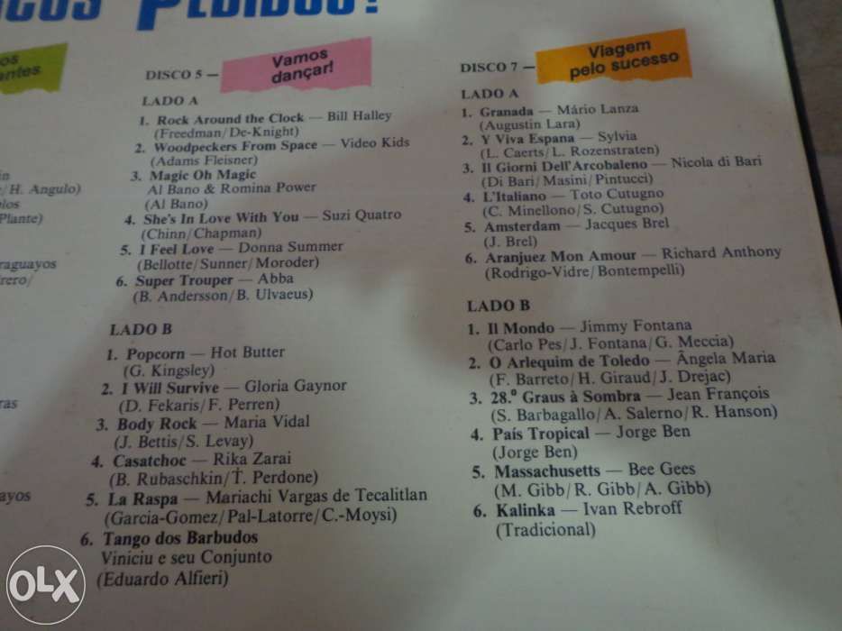 Colectânea de discos de vinil "120 melodies that will live forever" cl