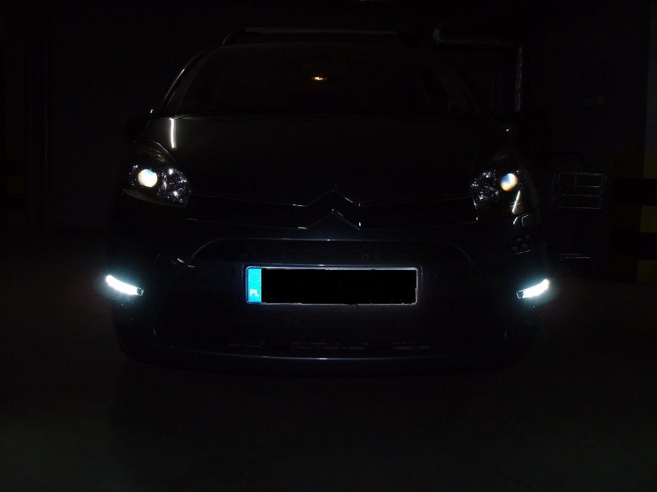 Lampy światła do jazdy dziennej DRL LED NSSC 523HP V29 403 C4 Montaż