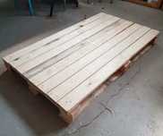 Sprzedam Palety PEŁNE 140x80 Solidne i trwałe na taras łóżko