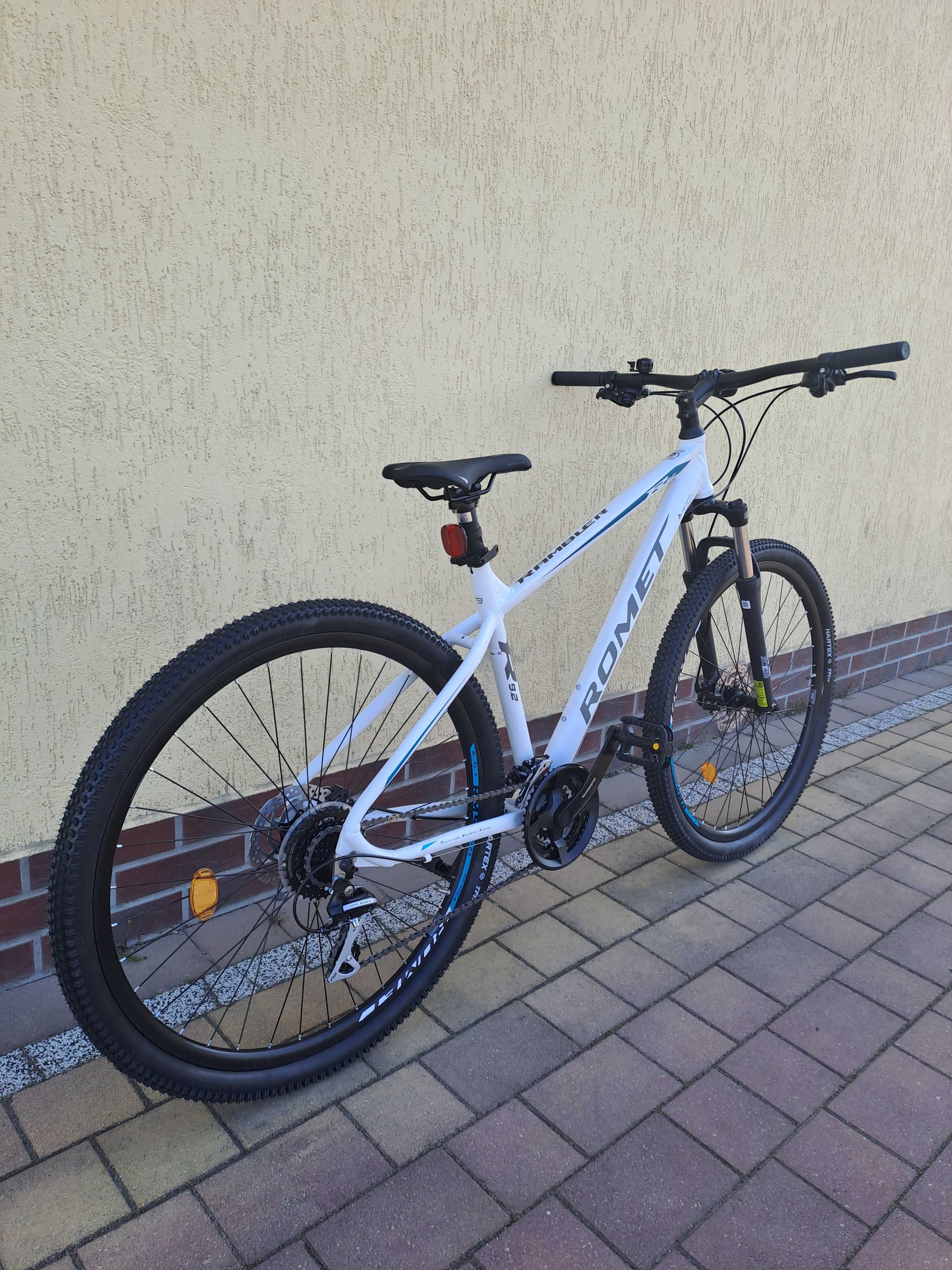 ROMET RAMBLER 9.2, nowy rower MTB 3x8Shimano/rama 19"/29" koła