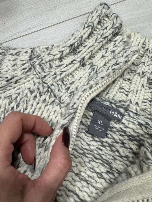 Чоловічий кардіган &M розмір XL.