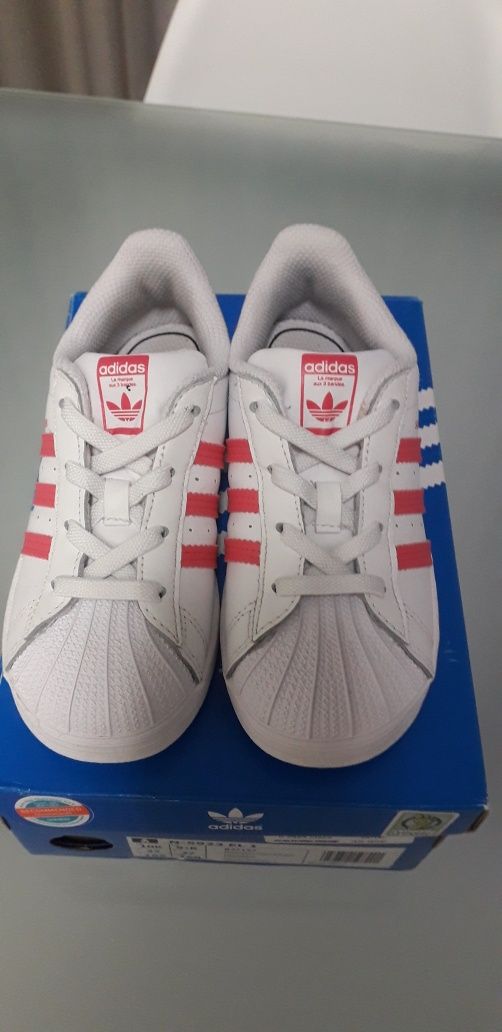 Tennis Adidas Super Star