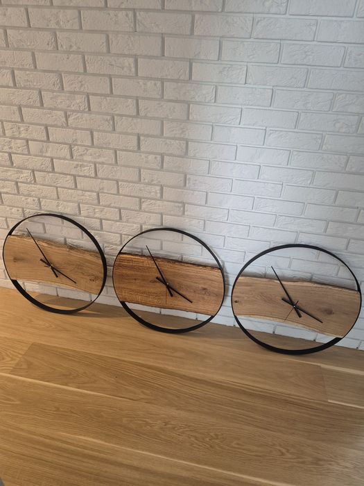 Zegar ścienny z drewna i metalu – unikatowe rękodzieło