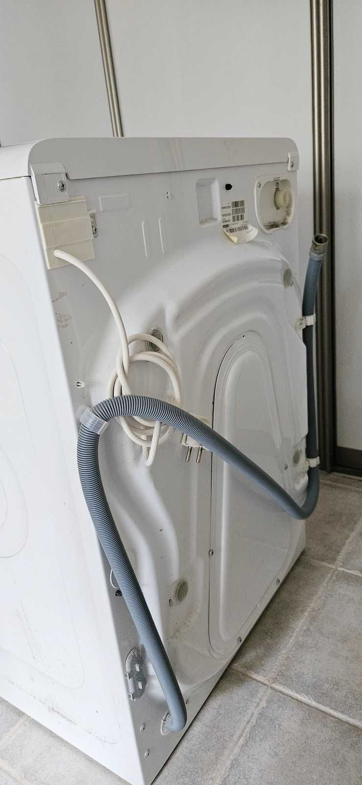 Pralka Indesit BWE 71283 7kg wolnostojąca - sprawna