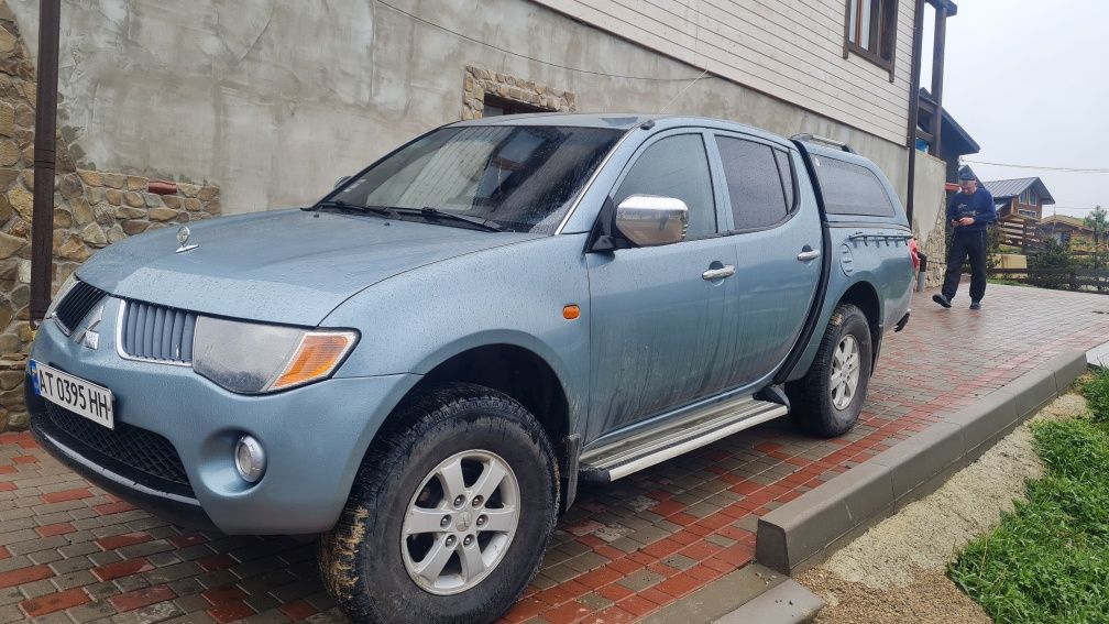 Мітчубісі л 200, Mitsubishi l 200 супер стані.