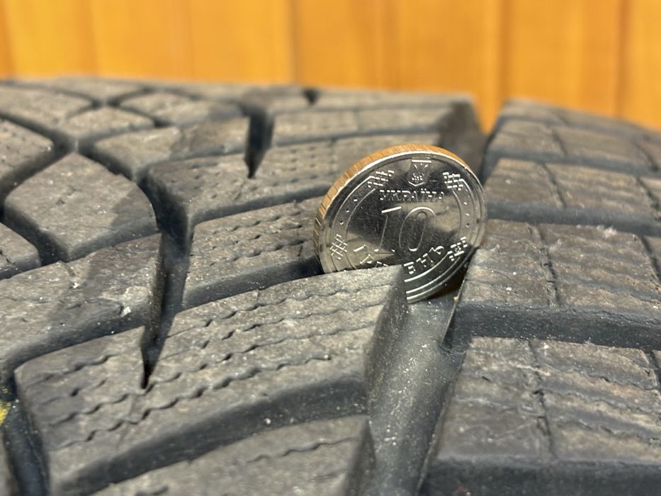 Good Year Ultra Grip Performance+ 225/45 R17