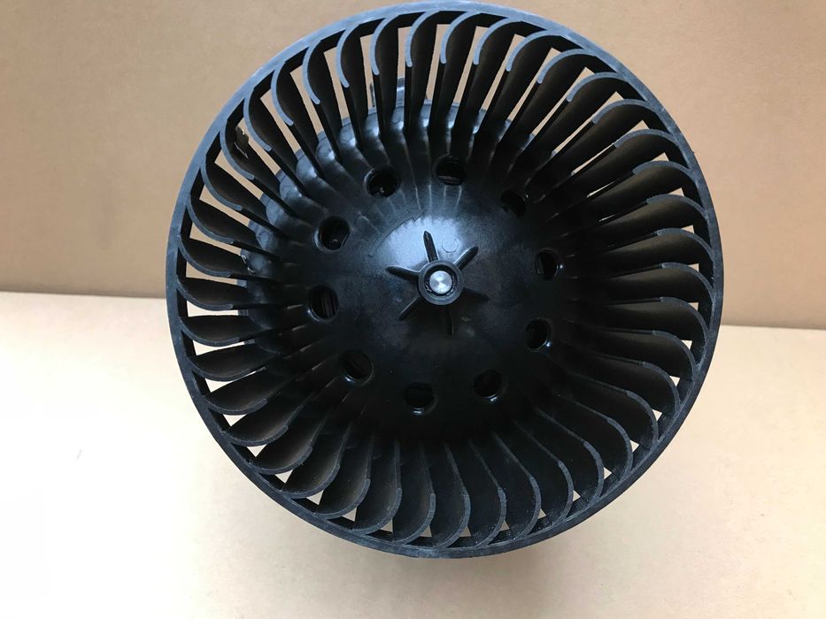 Моторчик печки вентилятор Peugeot 508 (10-18)