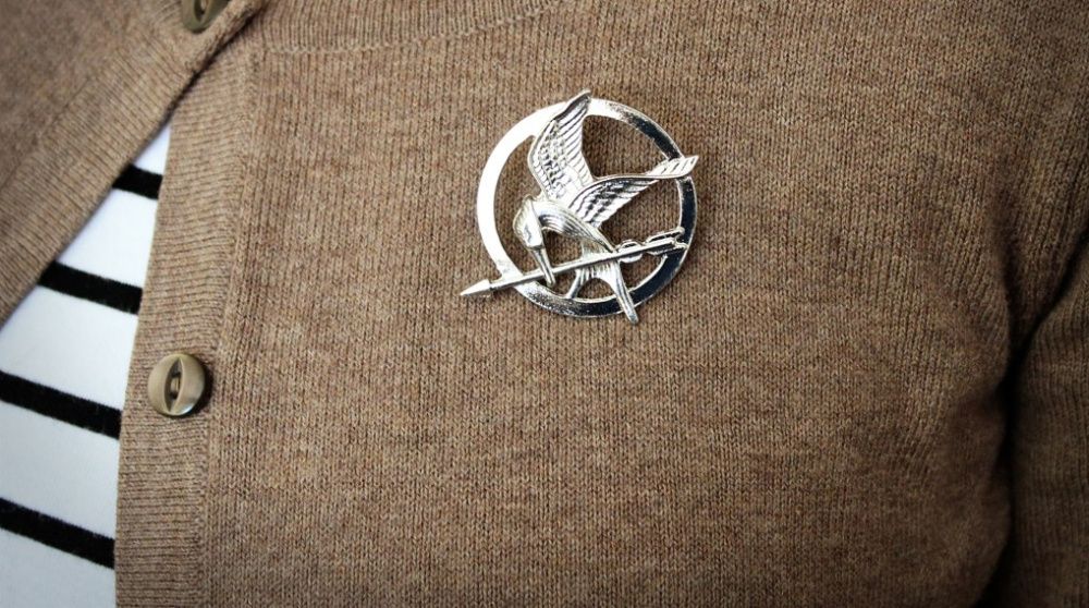 Pin Hunger Games Jogos da Fome prateado - NOVO