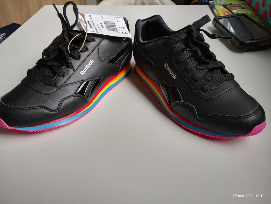 Damskie buty Reebok 36