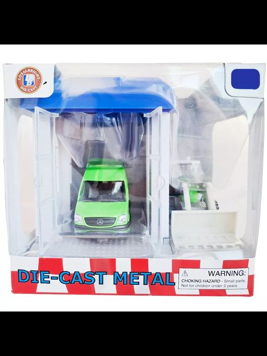 Zabawka Mercedesa sprintera i zielony traktor custom Playset