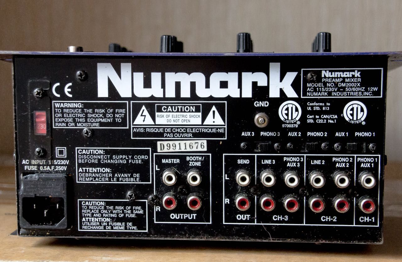Микшерный пульт Numark DM2002X pro master mix