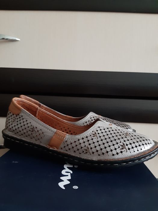 Шкіряні жіночі мокасини LAPINTA