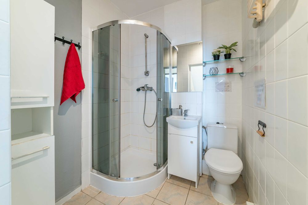 Al. Jana Pawła II, pok., 1, 2 os./ 1, 2 pers. room city center, Warsaw