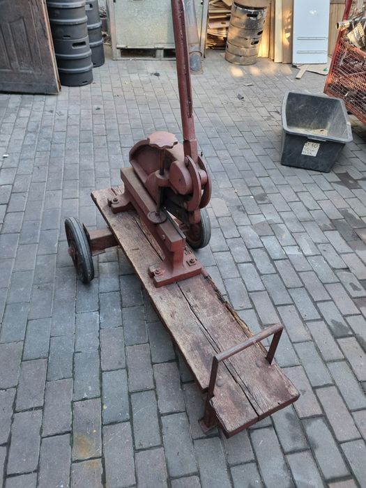 Stół spawalniczy 2000x1000 x200 system 16 mm siatka 100x100 Komplet