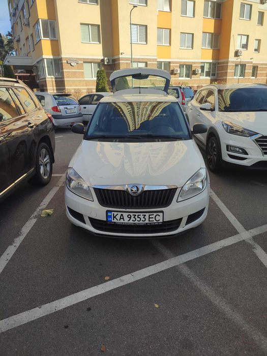 Шкода Фабія 2014 продається