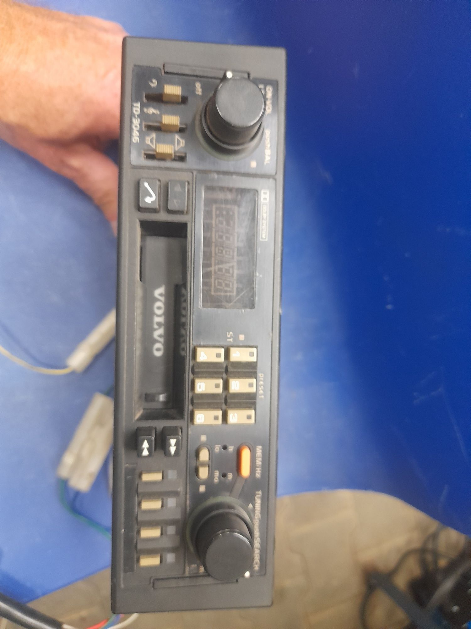 radio volvo 780 ?? Bertone volvo 760, 740