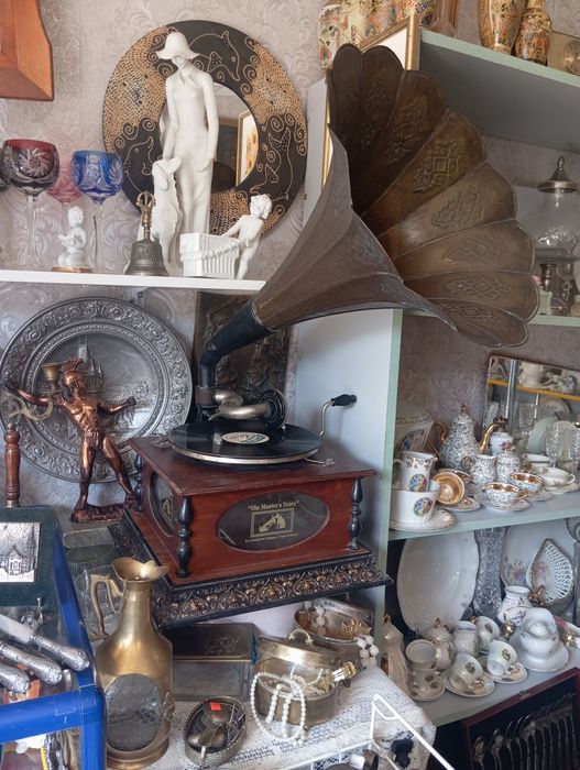 Грамафон старовинний