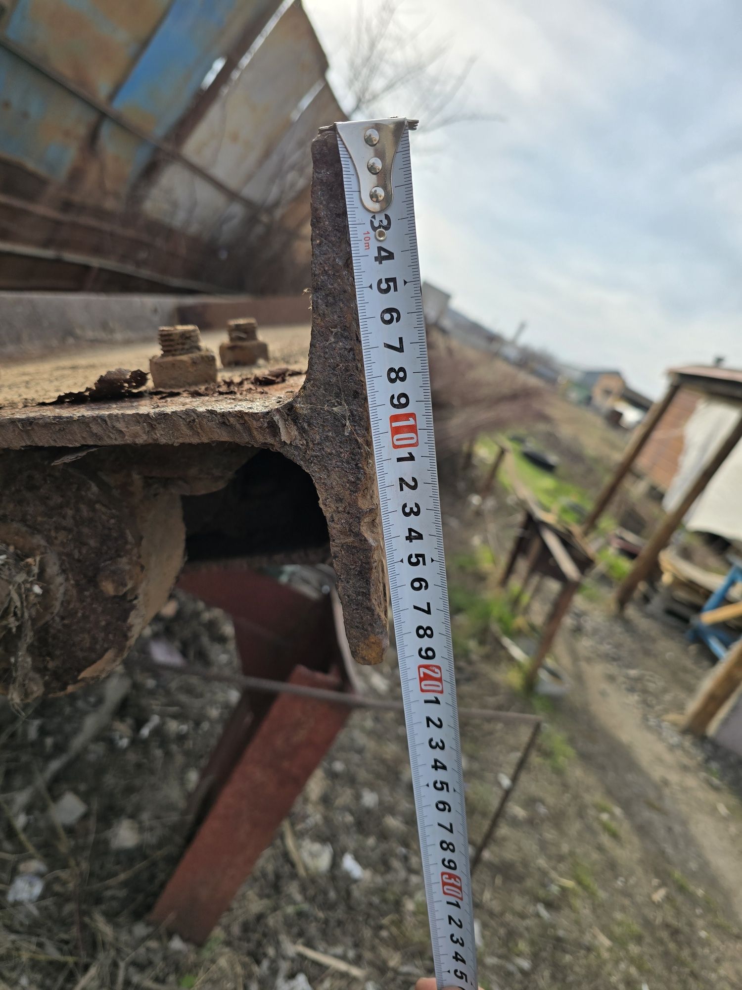 Двутаврова балка 60 см., спарена 15 метрів, 2 шт. під автоваги