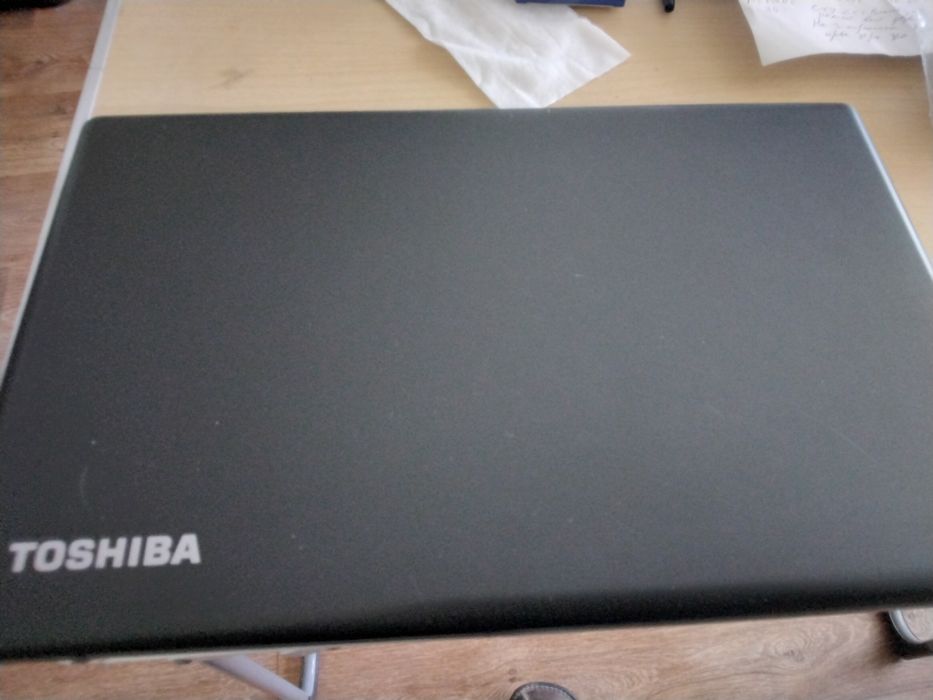 Продам ноутбук Toshiba