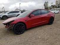 2018 TESLA Model 3 Long Range в дорозі тесла