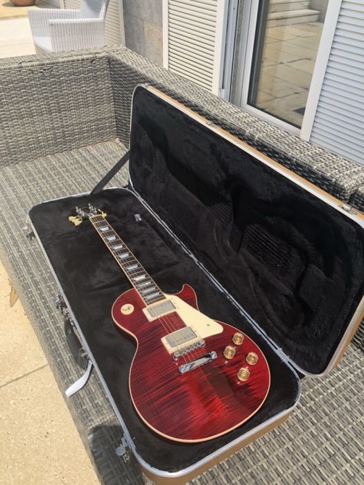 Guitarra Gibson Les Paul Standard 2015 -Wine Red *Guitarra e cor rara*