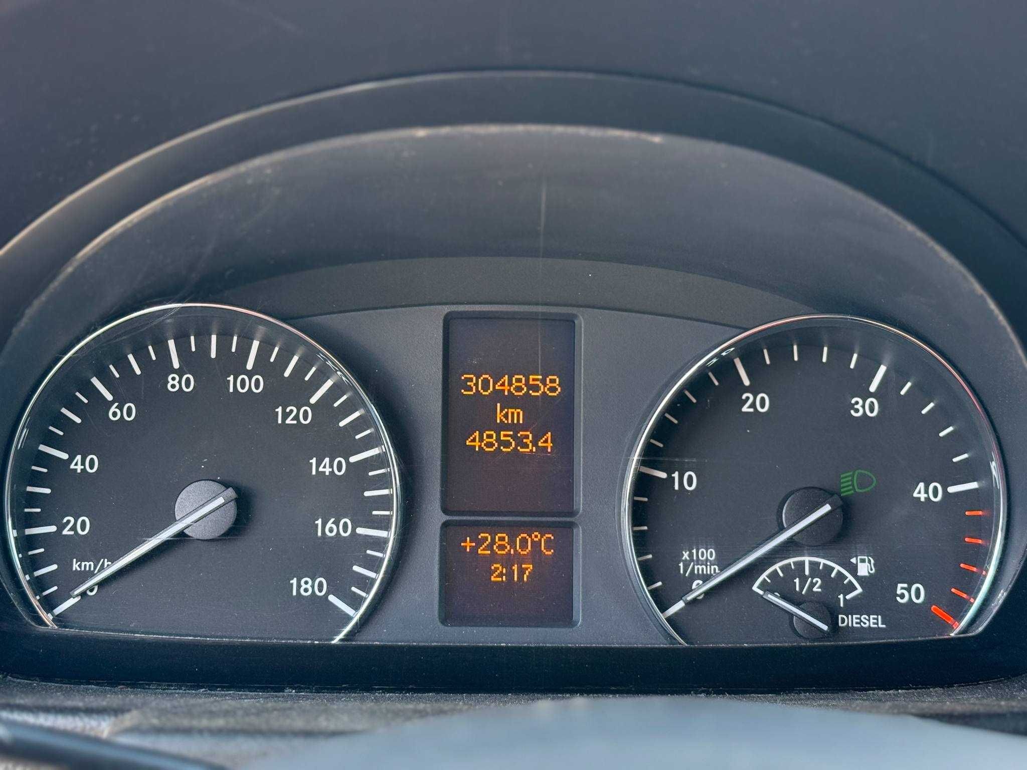 Mercedes-Benz Sprinter 316 CDI Lift Chłodnia Izoterma gniazdo 230V