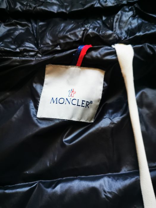 Куртка Moncler s-m розмір