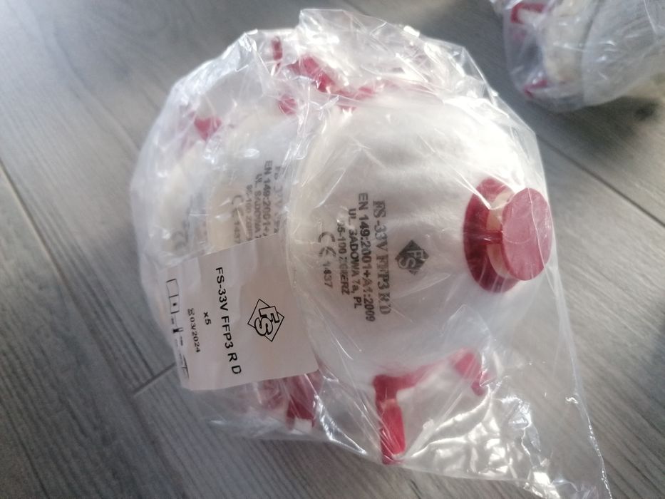 Maseczki ochronne przeciwpyłowe FFP3 i FFP2 100szt