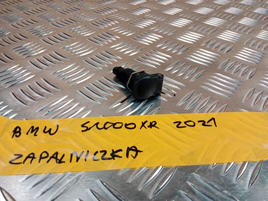 Bmw S1000XR K69 Zapalniczka Gniazdko Oryginalne F900 R XR R1250 GS