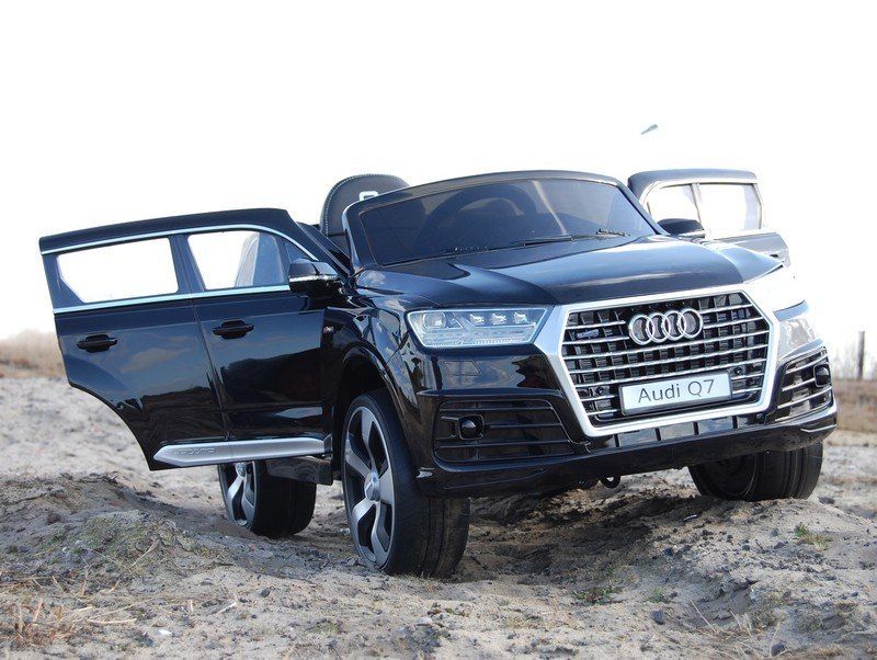 Oryginalne Audi Q7 W Najlepszej Wersji, Lakier/ 2188