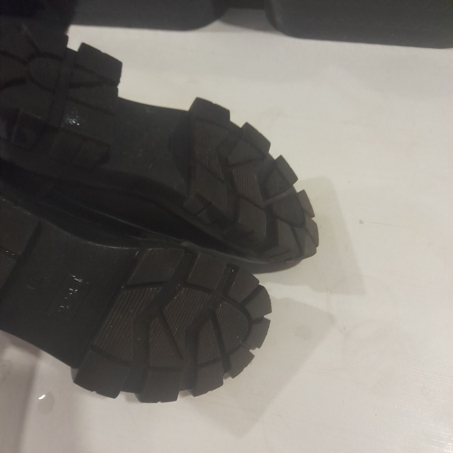 Bershka buty zimowe trapery pół łydki jak nowe 37