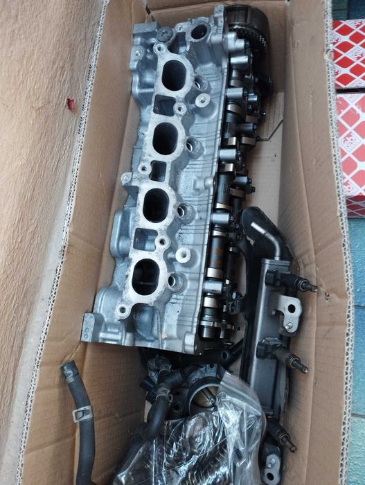 Głowica silnika 1,6 SCe H4MD738 Renualt, Dacia